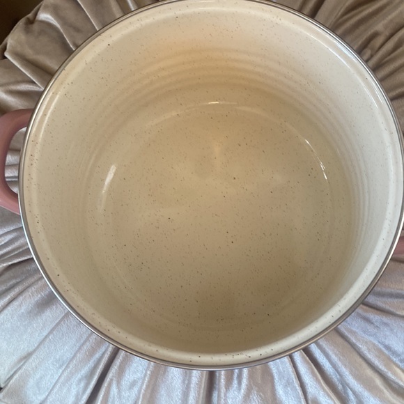 🎀 Chefs Atelier Blush color - Pink 4.2 Qt. Red Enameled Steel Cooking Pot - Picture 2 of 9